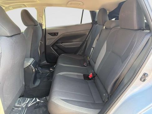 Used 2025 Subaru Crosstrek 2.5i Premium AWD/4WD image 16