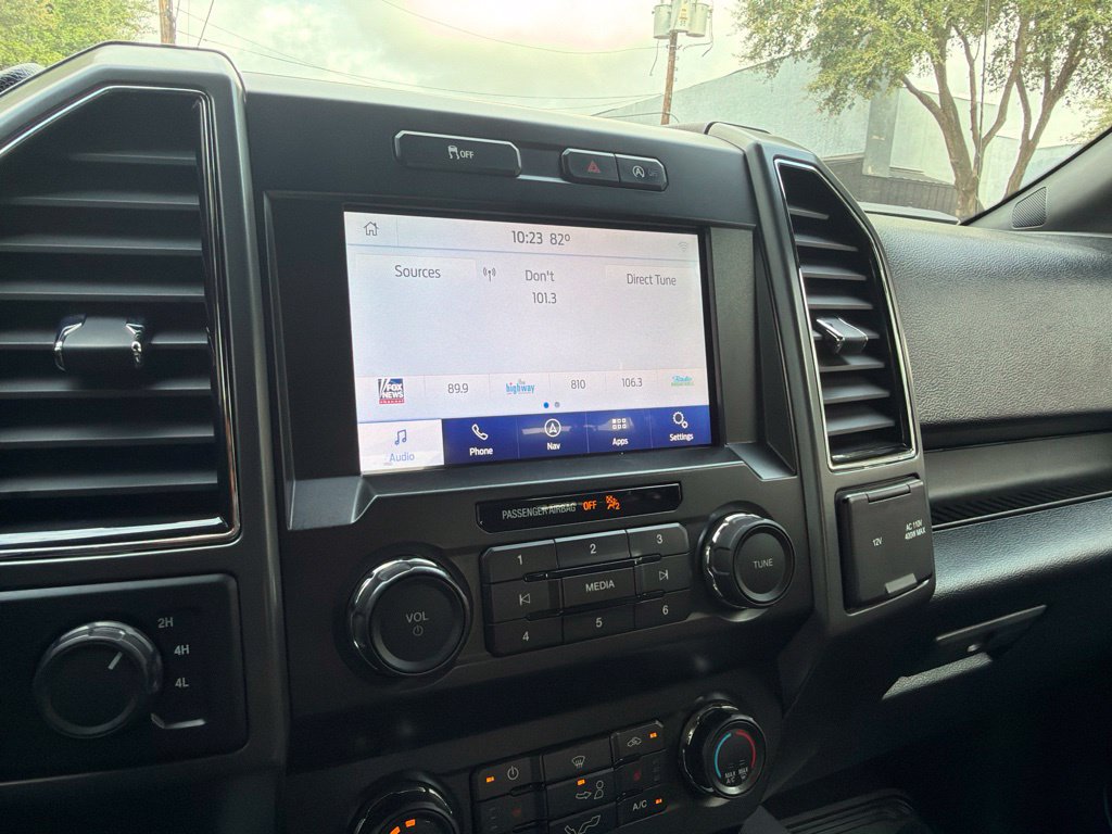Used 2020 Ford F150 XLT w/ Equipment Group 302A Luxury AWD/4WD image 20