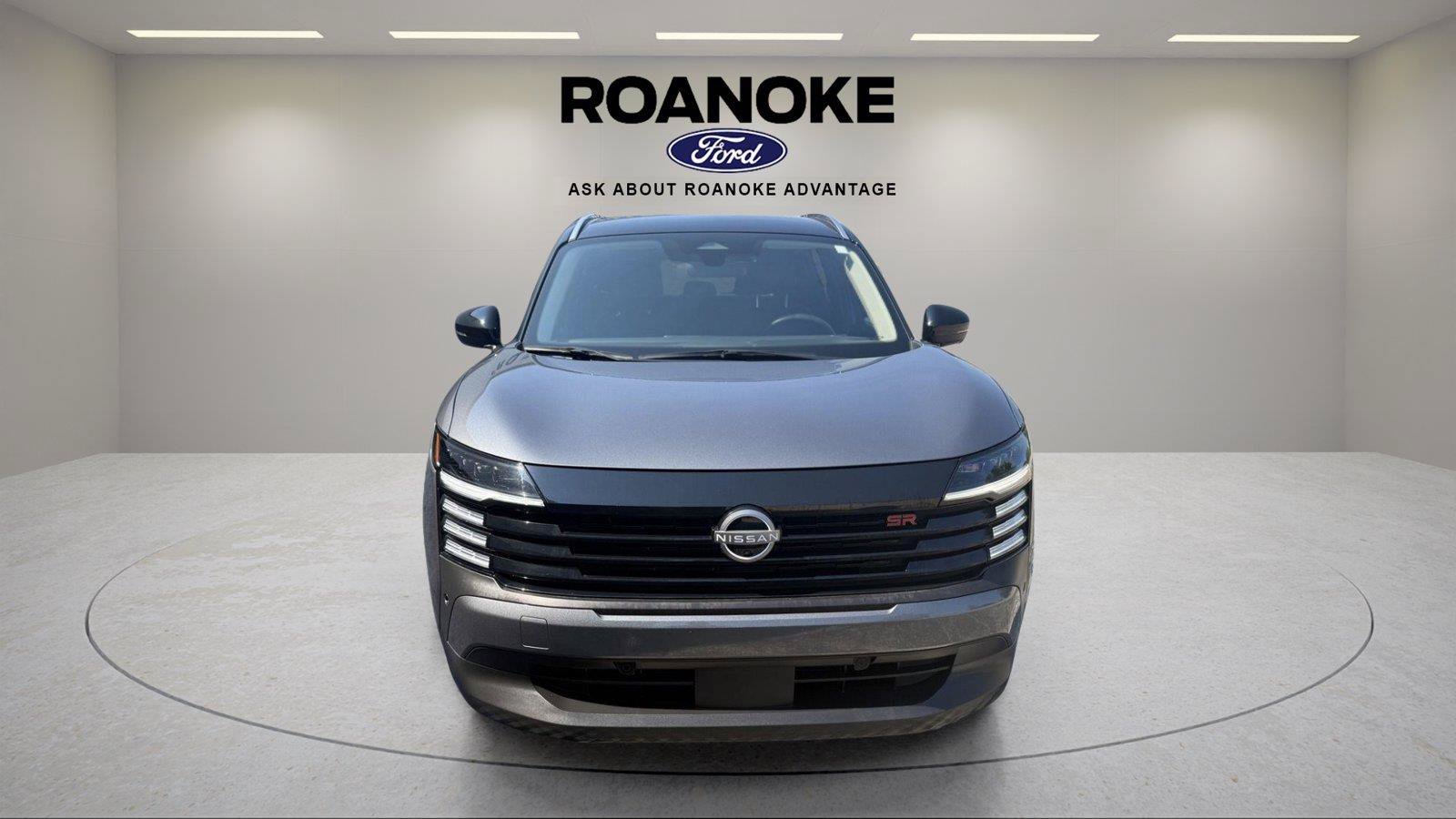 Used 2025 Nissan Kicks SR AWD/4WD image 6