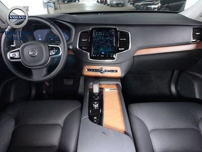 Certified 2025 Volvo XC90 B5 Plus w/ Protection Package Premier