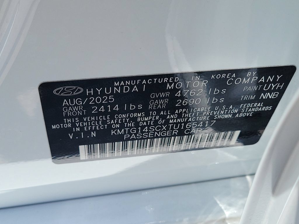 Used 2026 Genesis G70 2.5T RWD image 28