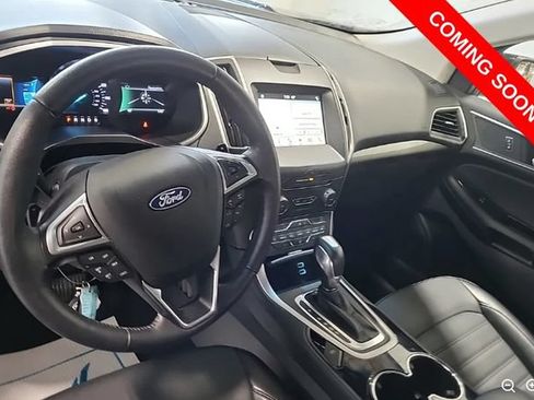 Used 2018 Ford Edge SEL w/ Equipment Group 201A AWD/4WD image 5