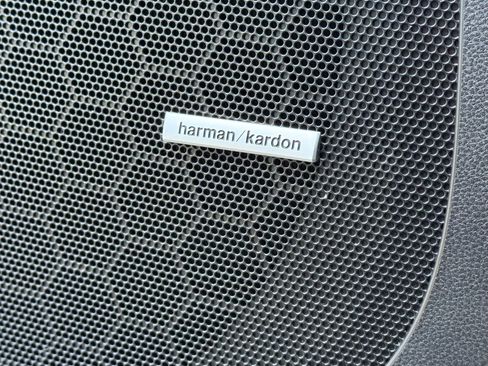 Used 2019 Subaru Ascent Limited image 31