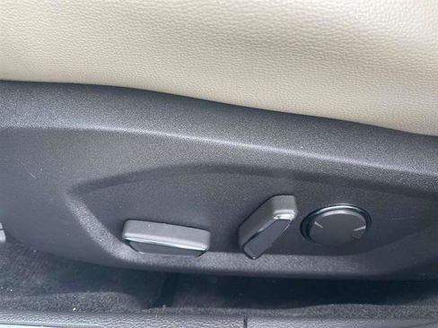 Used 2016 Ford Fusion Titanium image 58