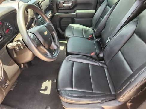 Used 2024 Chevrolet Silverado 2500 Custom w/ Custom Value Package AWD/4WD image 12