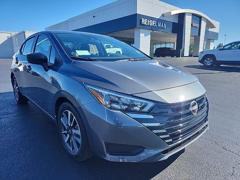 Used 2025 Nissan Versa S w/ S Plus Package image 1