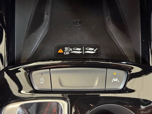 New 2026 Chevrolet Trax RS w/ Sunroof Package image 35