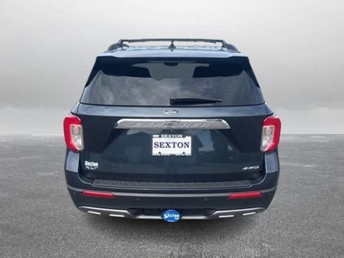 Certified 2023 Ford Explorer XLT w/ Equipment Group 202A AWD/4WD image 9