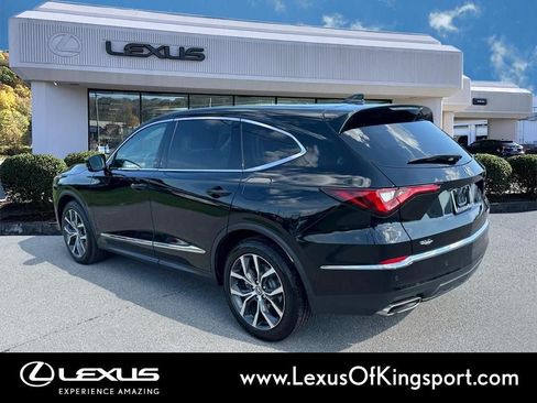 Used 2024 Acura MDX SH-AWD w/ Technology Package image 3