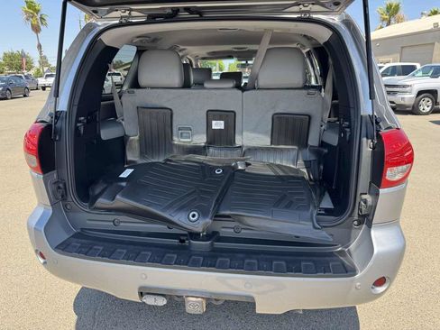 Used 2012 Toyota Sequoia SR5 AWD/4WD image 25