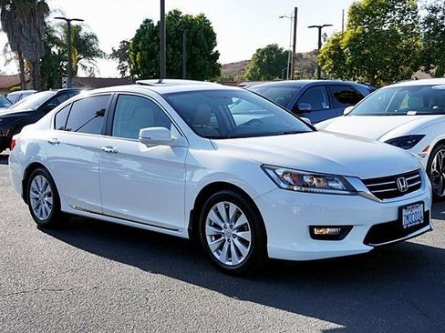 Used 2015 Honda Accord EX image 6