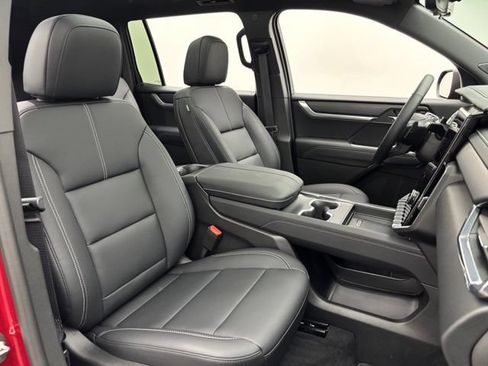 Used 2026 GMC Acadia Elevation w/ Super Cruise Package AWD/4WD image 39