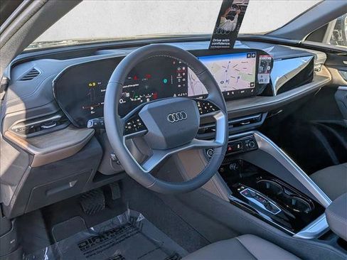 New 2025 Audi Q5 Premium Plus AWD/4WD image 3