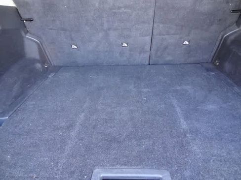 Used 2022 Nissan Rogue SV w/ SV Premium Package image 21