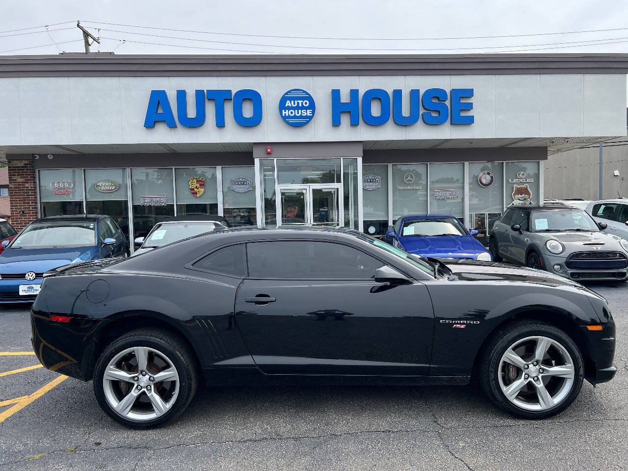 Used 2010 Chevrolet Camaro SS w/ RS Package RWD image 10