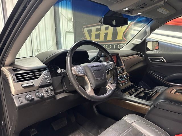 Used 2019 GMC Yukon Denali w/ Denali Ultimate Package AWD/4WD image 5