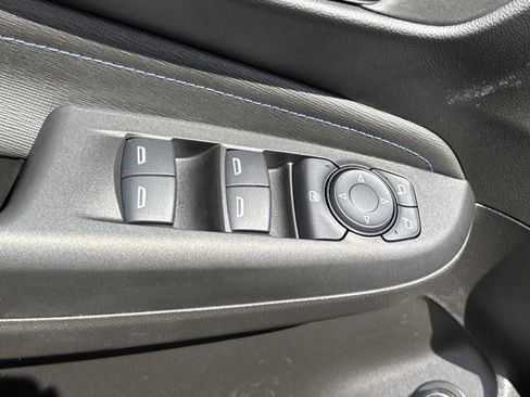 Used 2025 Buick Envista Sport Touring w/ Convenience I Package FWD image 22