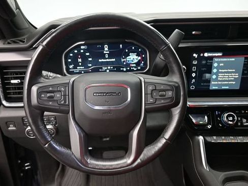 Used 2024 GMC Sierra 3500 Denali Ultimate AWD/4WD image 12