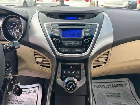 Used 2013 Hyundai Elantra GLS w/ Preferred Pkg FWD image 14