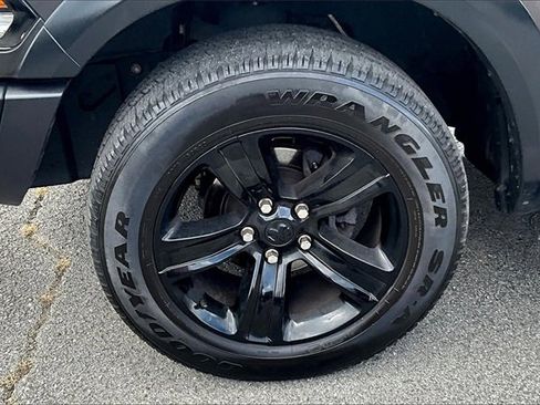 Used 2023 RAM 1500 Classic Warlock image 8