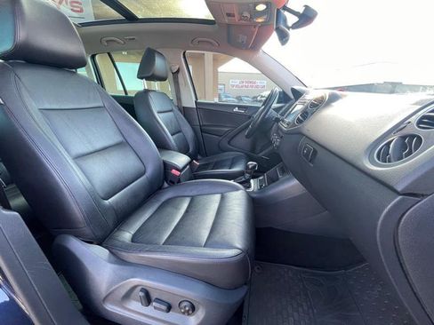 Used 2016 Volkswagen Tiguan SEL FWD image 17