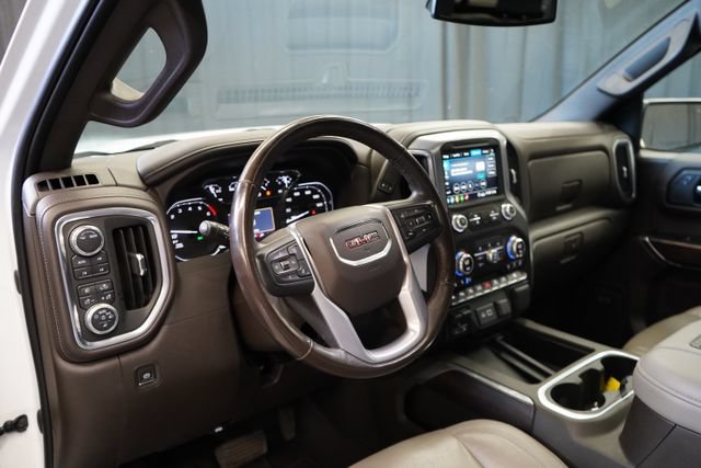 Used 2020 GMC Sierra 1500 SLT w/ SLT Premium Plus Package AWD/4WD image 14