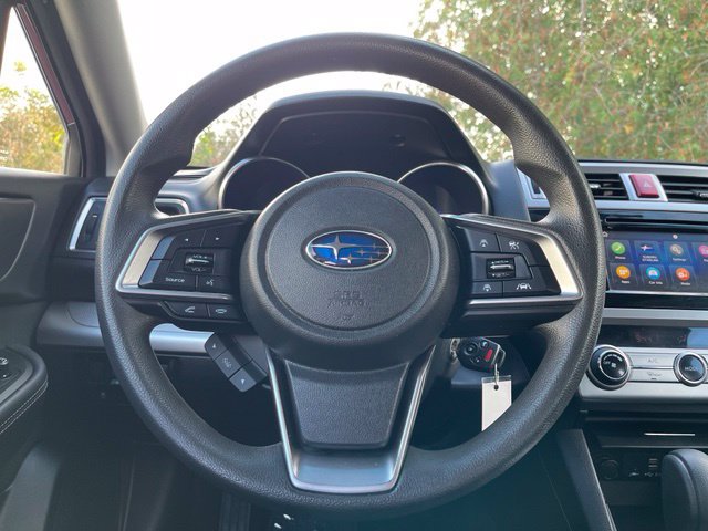 Used 2019 Subaru Outback 2.5i AWD/4WD image 13