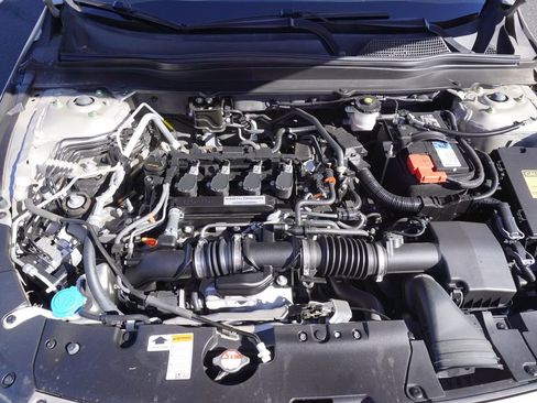 Used 2020 Honda Accord EX-L image 7