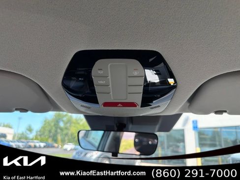 New 2026 Kia K4 FWD image 24