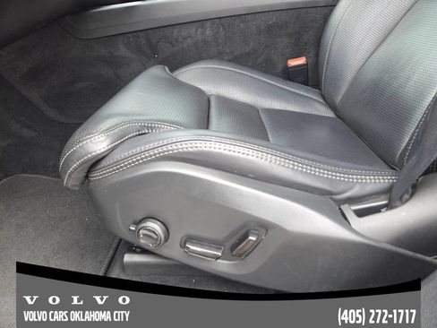 Used 2020 Volvo XC60 T5 Inscription FWD image 18