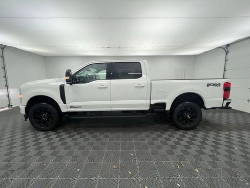 New 2026 Ford F350 Lariat w/ Black Appearance Package image 13