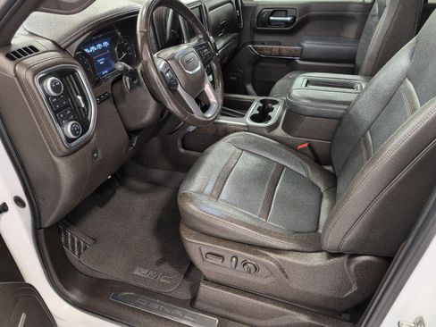 Used 2020 GMC Sierra 1500 Denali w/ Denali Ultimate Package AWD/4WD image 9
