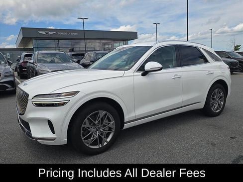 Used 2025 Genesis GV70 2.5T AWD/4WD image 7