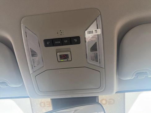 Certified 2025 Toyota RAV4 LE FWD image 23