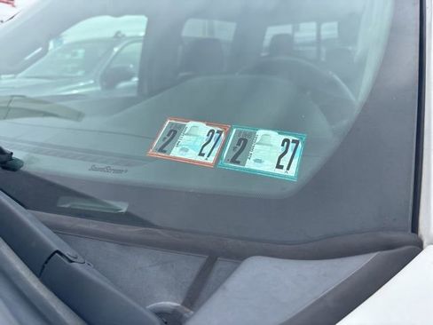 Used 2017 Ford F150 XLT w/ Equipment Group 302A Luxury image 12