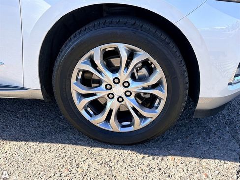 Used 2018 Buick Enclave Avenir w/ Avenir Technology Package image 10
