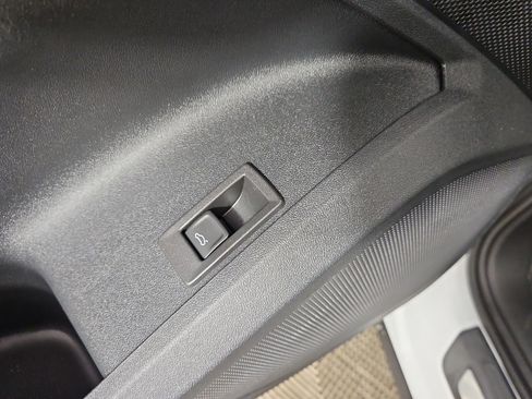 New 2026 Audi SQ5 Premium Plus image 23