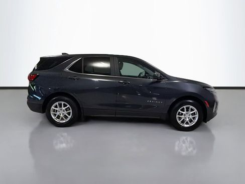 Used 2022 Chevrolet Equinox LT AWD/4WD image 11