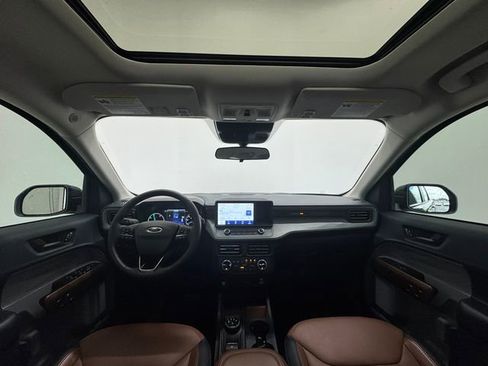 Used 2023 Ford Maverick Lariat w/ Lariat Luxury Package image 19