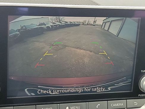 Used 2025 Nissan Altima 2.5 SV image 18