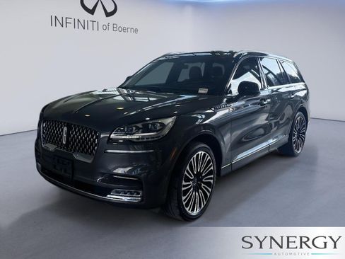 Used 2023 Lincoln Aviator Black Label w/ Class IV Trailer Tow Package AWD/4WD image 1