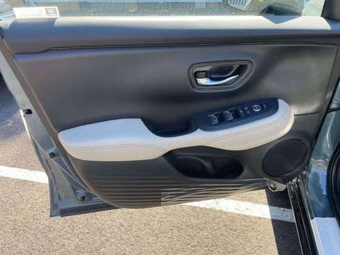 New 2026 Honda HR-V EX-L image 15