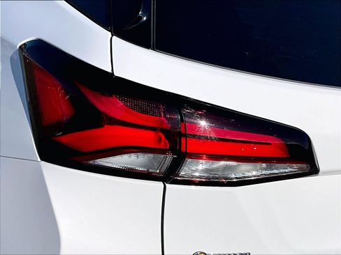 Certified 2023 Chevrolet Equinox RS w/ RS Leather Package image 32