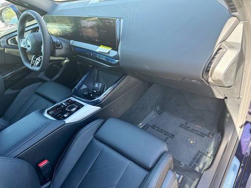 New 2026 BMW X3 xDrive30i w/ M Sport Package AWD/4WD image 14