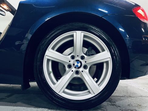 Used 2015 BMW Z4 sDrive28i RWD image 17