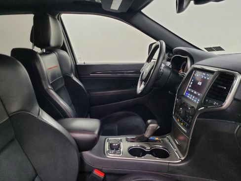 Used 2018 Jeep Grand Cherokee Trailhawk AWD/4WD image 21