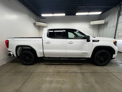 New 2026 GMC Sierra 1500 Elevation w/ Elevation Select Package image 8