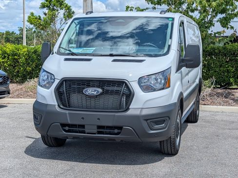 New 2026 Ford Transit 250 Low Roof RWD image 8