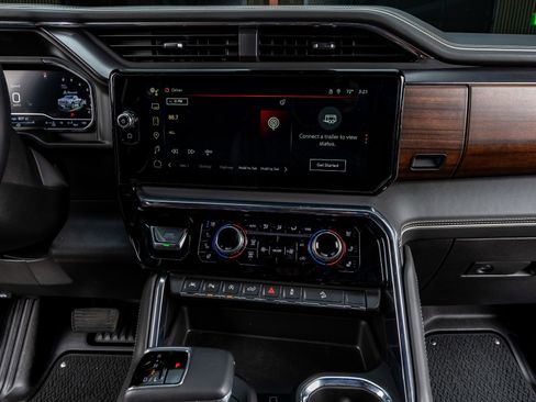 Used 2025 GMC Sierra 1500 Denali Ultimate image 24