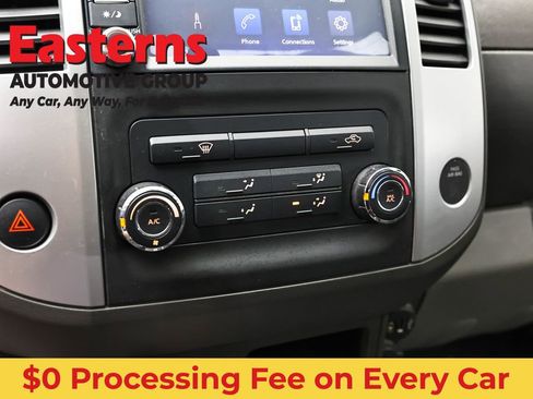 Used 2021 Nissan Frontier SV AWD/4WD image 19
